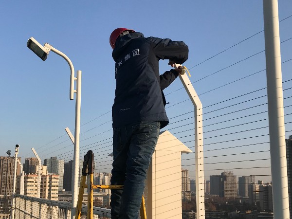 你知道怎么樣才能讓監控壽命更長嗎？當然是靠監控系統維保了！