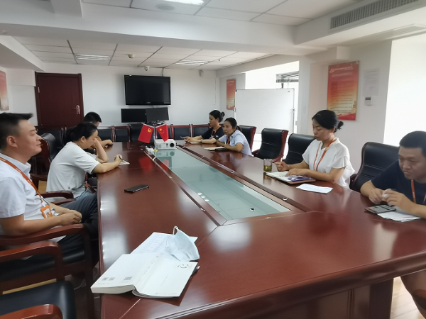 陜西鑫安安防職工讀書會，學習稻盛和夫《心》