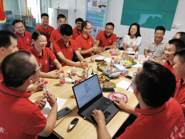 陜西鑫安安防參加牛商爭霸賽業績沖刺會議:乘風破浪，勇往直前