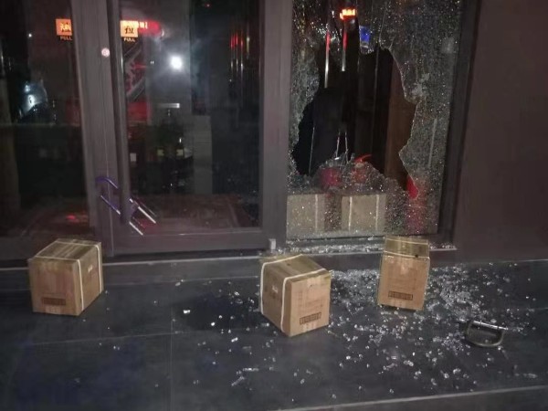 AI智能視頻監控系統，對于保護臨街商鋪安全有著很大的作用