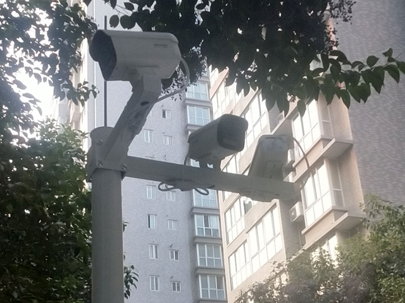 百花家園小區視頻監控系統，選擇鑫安安防更心安